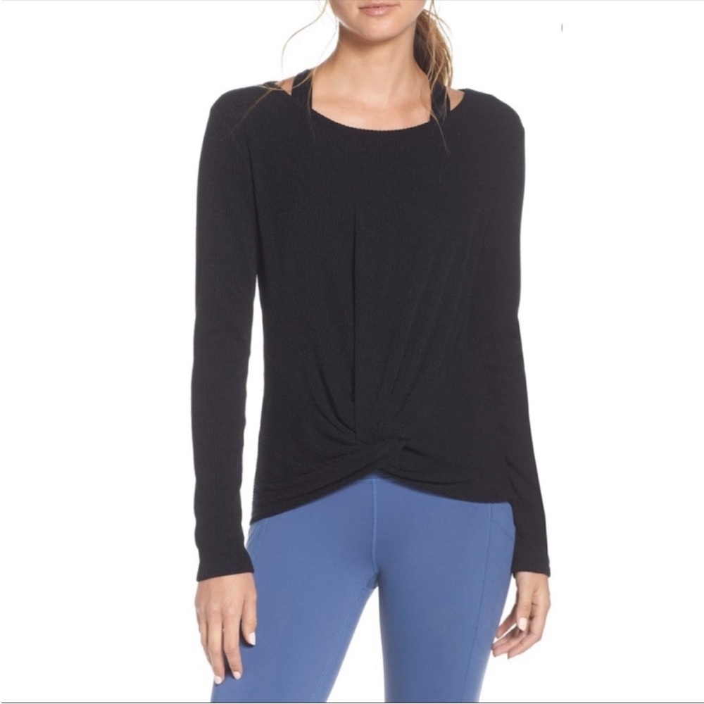 Zella Knot a Chance Top - M- New with tags